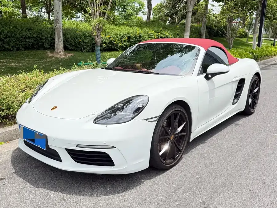 Porsche 718 2022