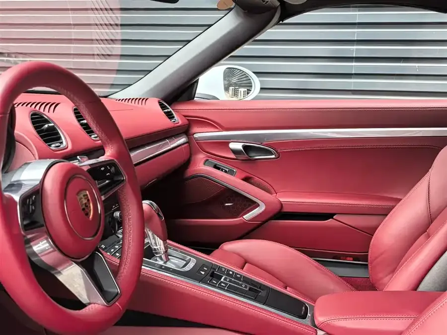 Porsche 718 2022 Boxster 2.0T 2025 — миниатюра 3