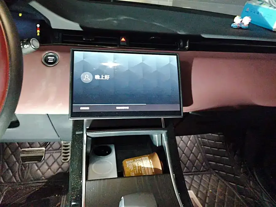 Land Rover Range Rover Aurora 2024 Range Rover Evoque L SE Yuguang Honor Edition 2026 — миниатюра 4