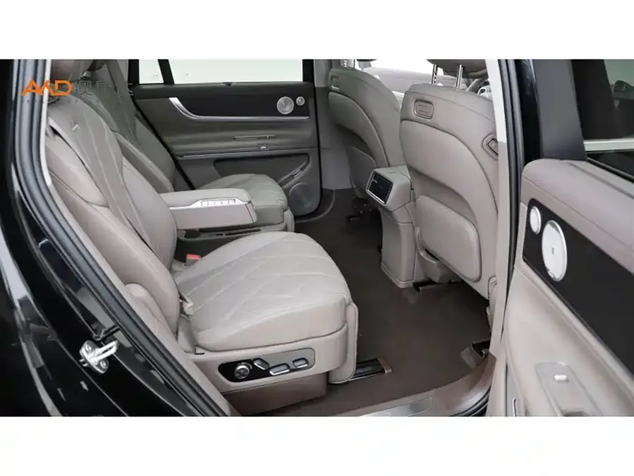 AITO M9 Wenjie M9 2025 Extended Range Ultra Edition 52kWh 6-Seat Version (192-line LiDAR) 2025 — миниатюра 5