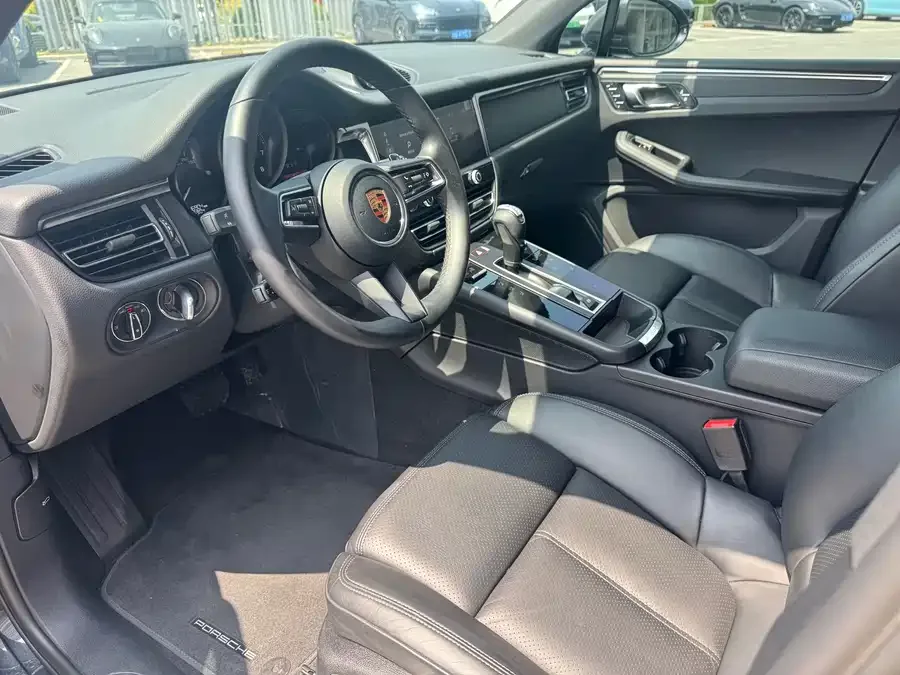 Porsche Macan Macan 2022 Macan 2.0T 2022 — миниатюра 3