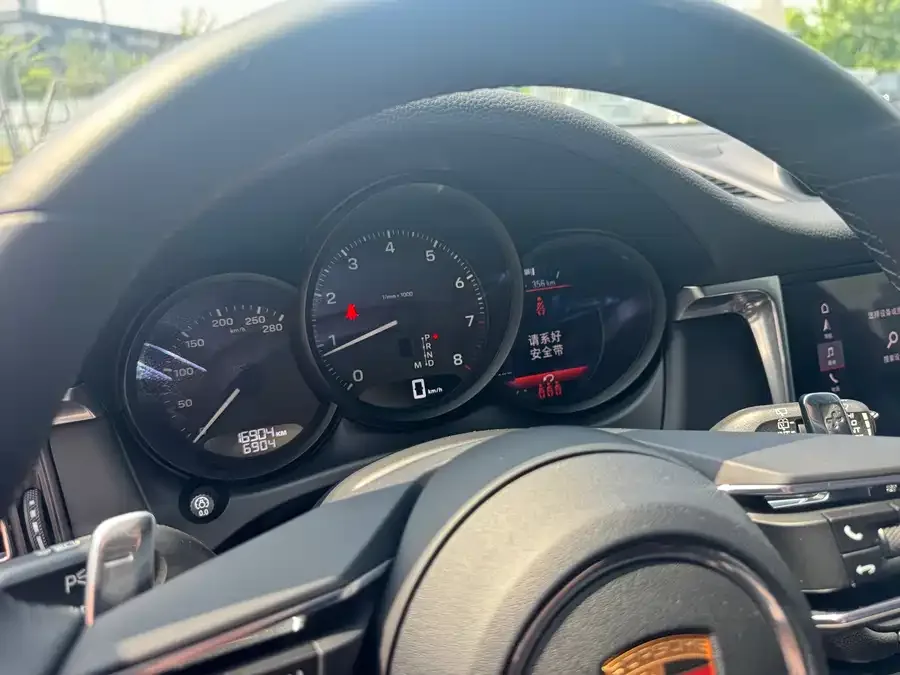 Porsche Macan Macan 2022 Macan 2.0T 2022 — миниатюра 4