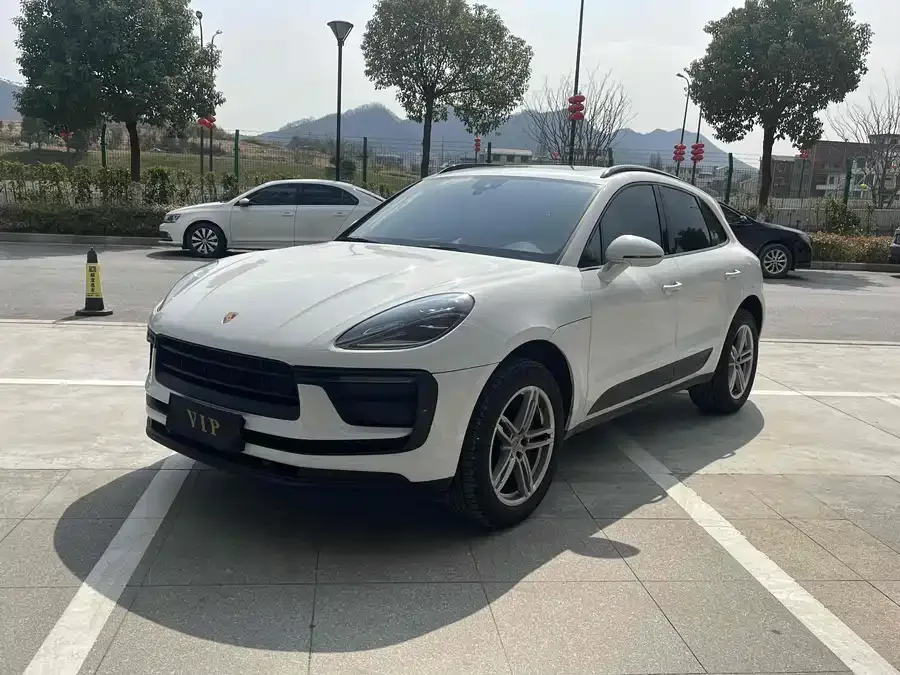 Porsche Macan 2024