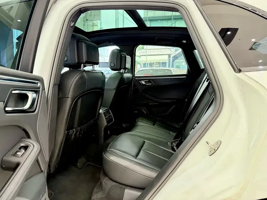 Porsche Macan Macan 2024 Macan 2.0T 2024 — миниатюра 3