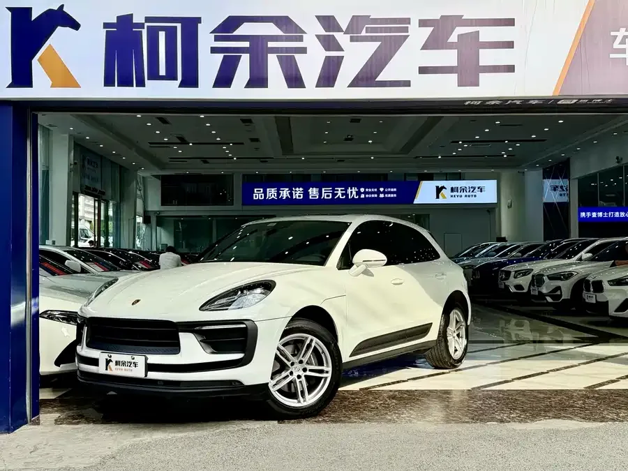 Porsche Macan 2024