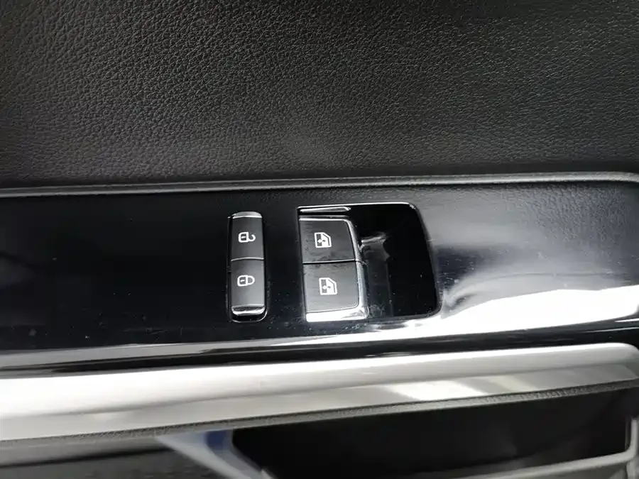BAIC BJ40 Beijing Off-road BJ40 2024 2.0T Tribute to 2020 Honor Edition 2024 — миниатюра 3