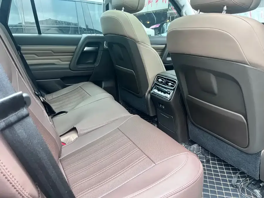 BAIC BJ60 Beijing Off-road BJ60 2022 2.0T 11th Edition 7 Seaters 2023 — миниатюра 4