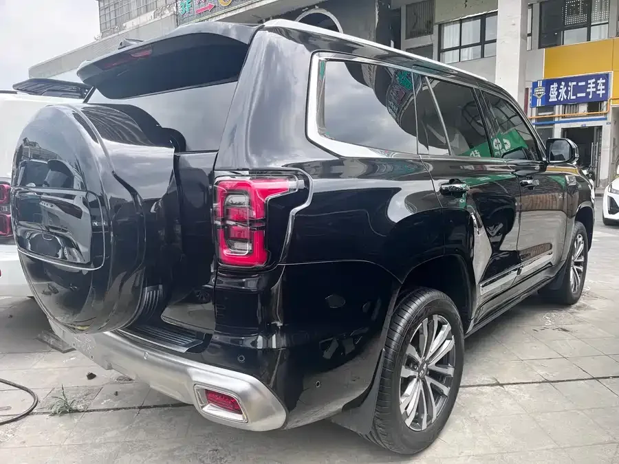 BAIC BJ60 Beijing Off-road BJ60 2022 2.0T 11th Edition 7 Seaters 2023 — миниатюра 5