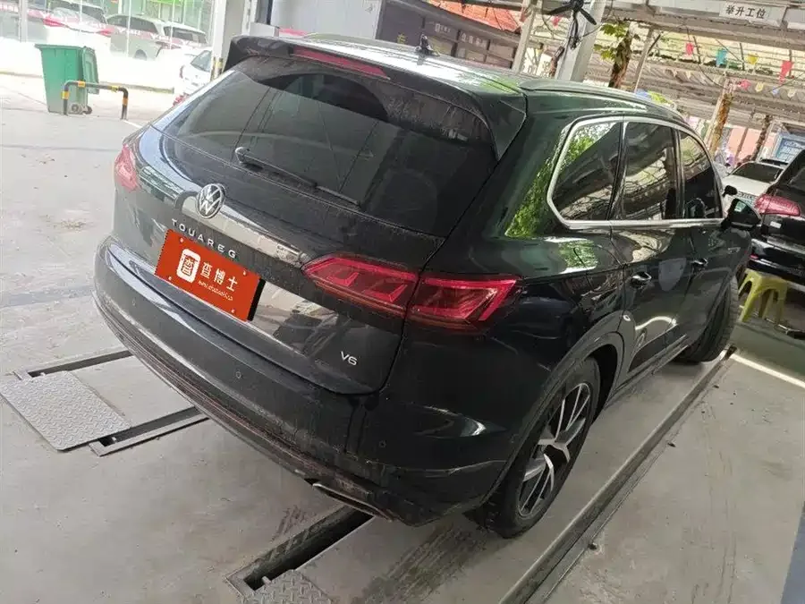 Volkswagen Touareg Touareg 2023 3.0TSI Ruixiang Edition Classic Sports Package 2023 — миниатюра 3