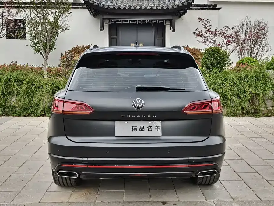 Volkswagen Touareg Touareg 2023 3.0TSI Ruixiang Edition Obsidian Sports Package 2024 — миниатюра 2