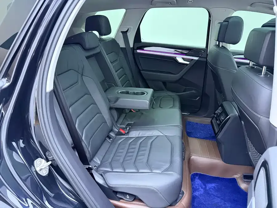 Volkswagen Touareg Touareg 2023 3.0TSI Ruixiang Edition Obsidian Sports Package 2023 — миниатюра 3