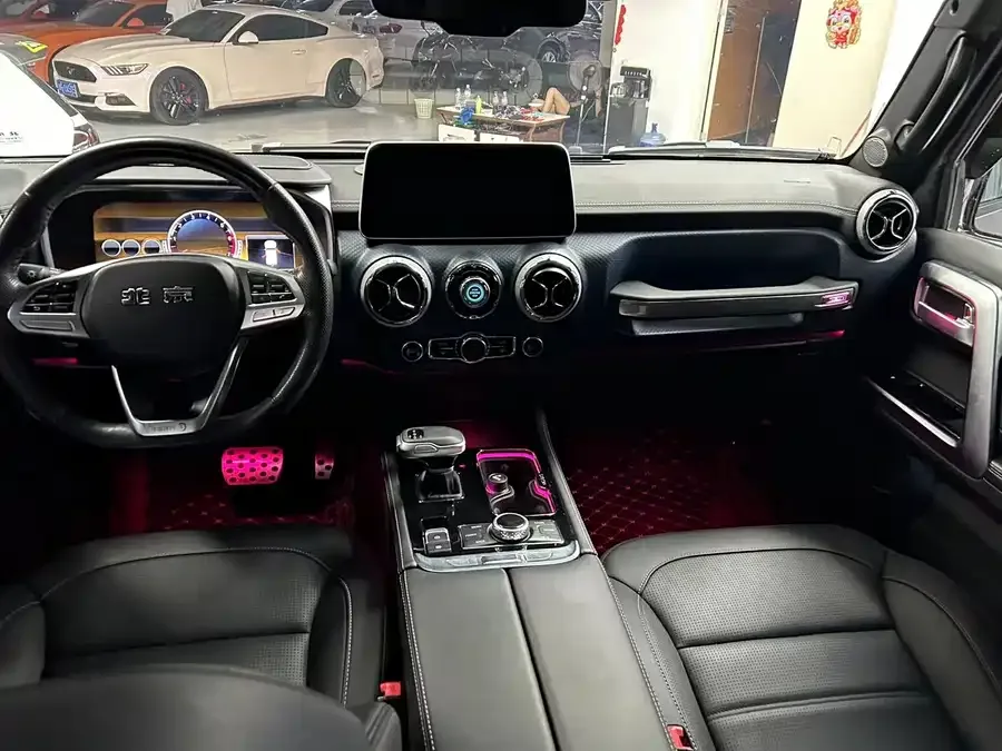 BAIC BJ40 Beijing Off-road BJ40 2022 2.0T Automatic 4WD Touring Tower Champion Edition 2022 — миниатюра 2
