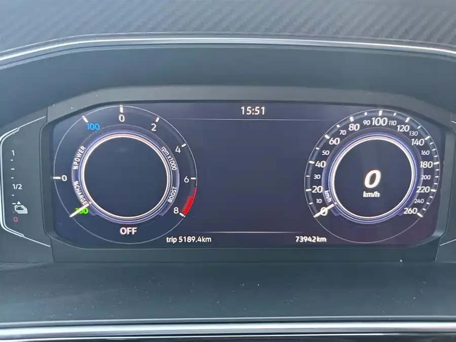 Volkswagen Tiguan L plug-in hybrid Tiguan L Plug-in Hybrid 2022 430PHEV Plug-in Hybrid Flagship Edition 2022 — миниатюра 4