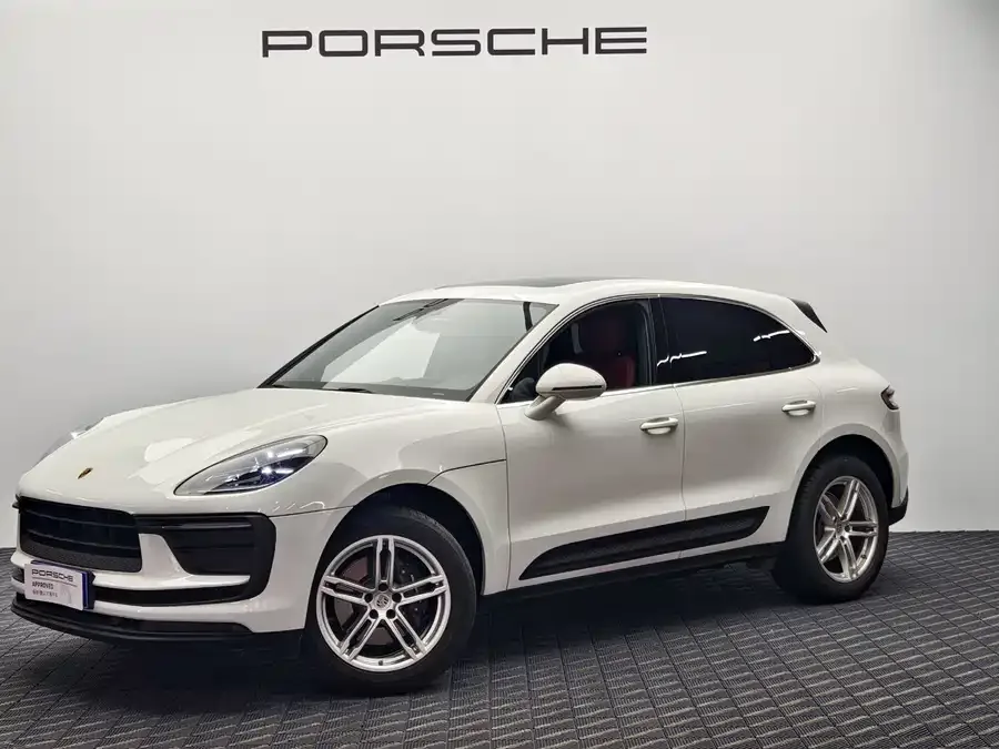 Porsche Macan 2025
