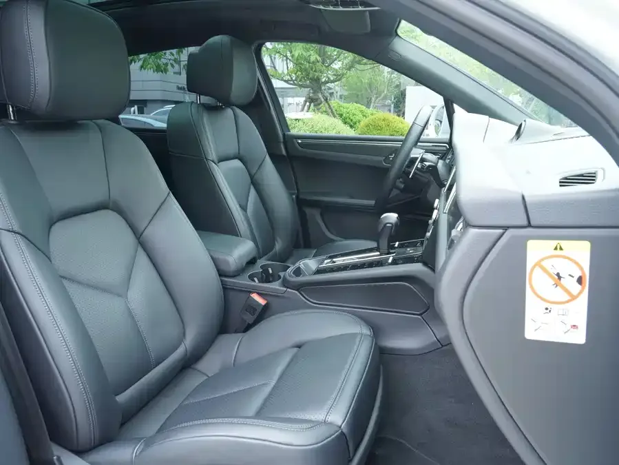Porsche Macan Macan 2024 Macan 2.0T 2024 — миниатюра 2