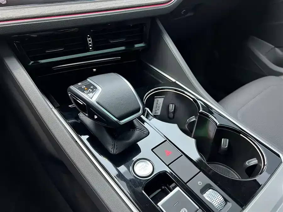 Volkswagen Touareg Touareg 2022 2.0TSI Ruishang Edition 2023 — миниатюра 5