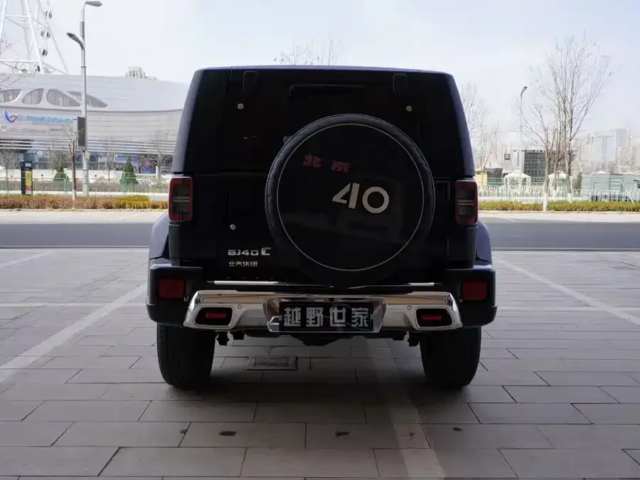 BAIC BJ40 Beijing Off-road BJ40 2020 2.0T Automatic 4WD City Hunter Edition Supreme Edition 2022 — миниатюра 5