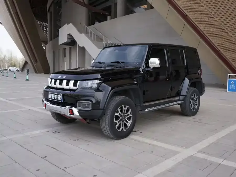 BAIC BJ40 Beijing Off-road BJ40 2020 2.0T Automatic 4WD City Hunter Edition Supreme Edition 2022 — фото 1, купить с доставкой в Москву