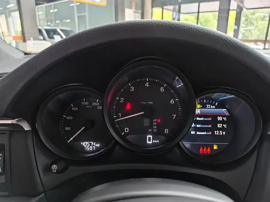 Porsche Macan Macan 2022 Macan 2.0T 2022 — миниатюра 2