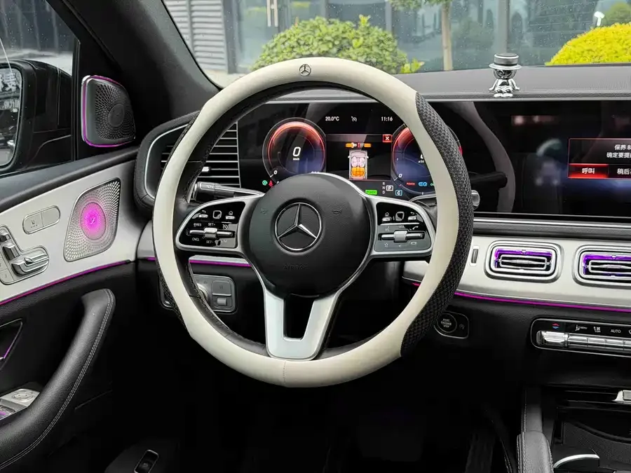 Mercedes-Benz GLE Coupe Mercedes-Benz GLE Coupe 2022 GLE 450 4MATIC Coupe SUV Fashion 2022 — миниатюра 3