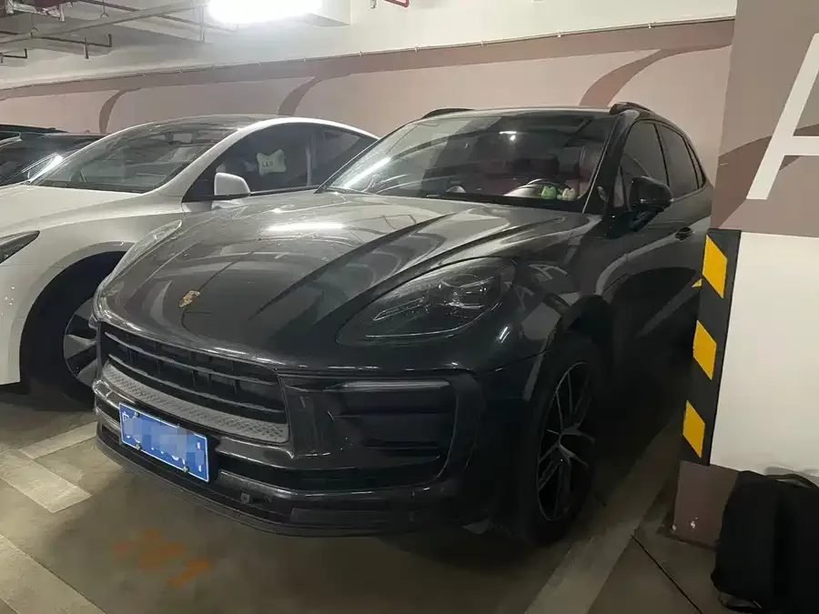 Porsche Macan 2023
