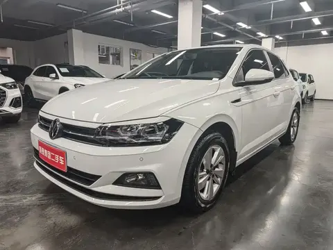 Volkswagen Polo 2024 купить в Москве