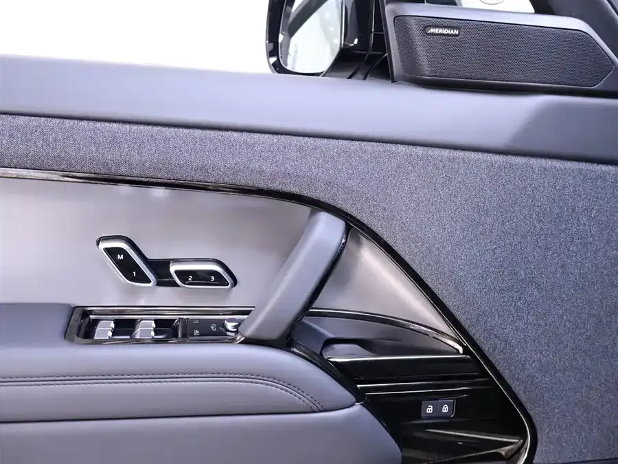Land Rover Range Rover Sport Range Rover Sport 2024 360PS S 2024 — миниатюра 5