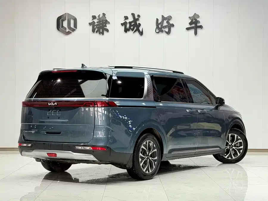 Kia Carnival Carnival 2021 2.0T Flagship Edition 2022 — миниатюра 2