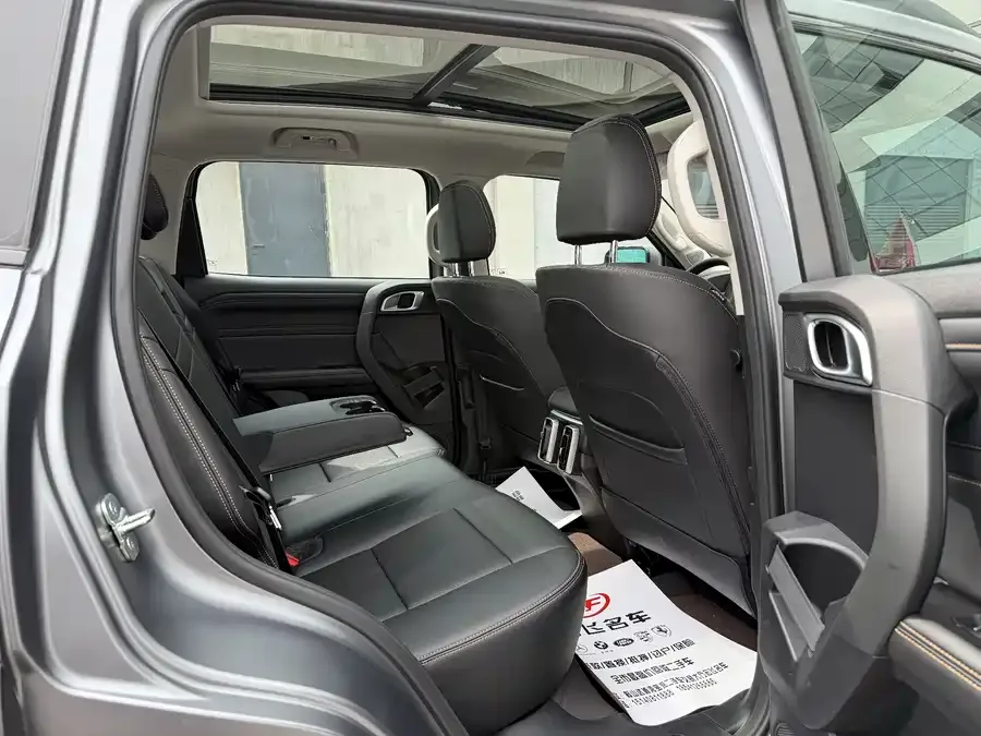 Haval Big dog Haval Big Dog 2024 2.0T DCT Chinese Pastoral Dog Edition 2025 — миниатюра 3