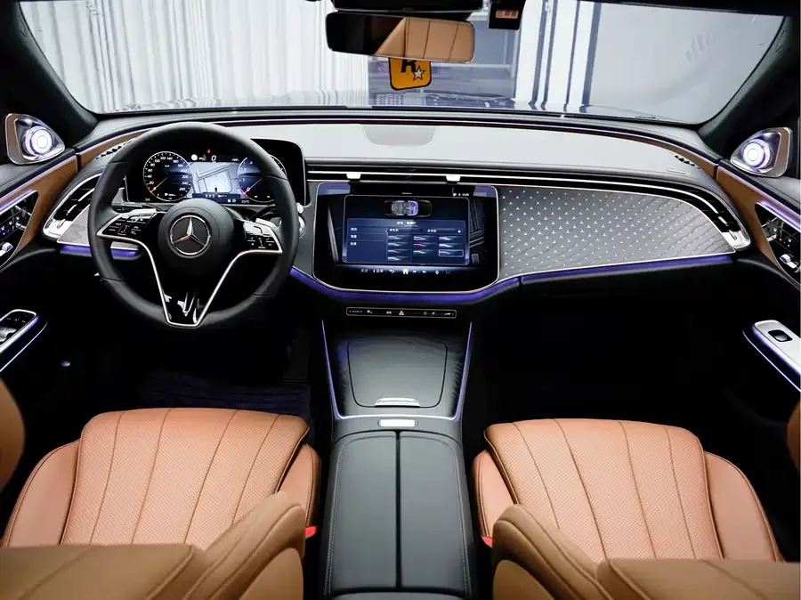 Mercedes-Benz E-Class Mercedes-Benz E-Class (Imported) 2025 E 260 Sport Edition 2025 — миниатюра 4