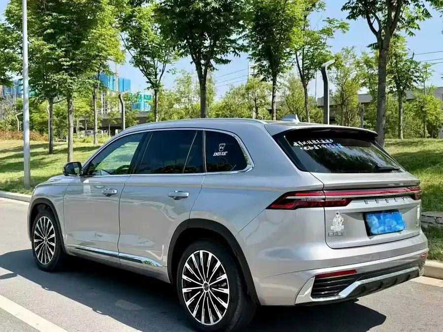 Geely Monjaro Geely Xingyue L 2026 Oriental Yao 2.0TD Automatic Star Edition 2026 — миниатюра 5