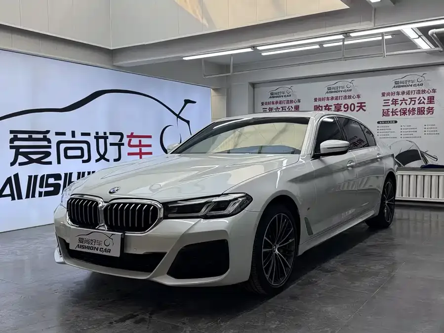 BMW 5 Series BMW 5 Series 2023 530Li xDrive M Sport Package 2023 — фото 1, купить с доставкой в Москву