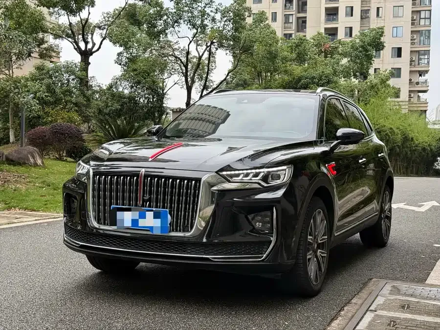Hongqi HS5 Hongqi HS5 2022 facelift 2.0T Zhilian Qixiang four-wheel drive version 2023 — фото 1, купить с доставкой в Москву