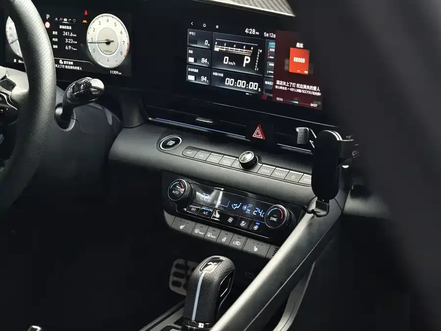 Hyundai Elantra N Elantra N 2023 2.0T Sport Package Edition 2024 — миниатюра 5
