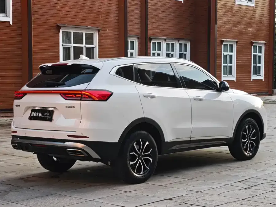 Haval H6 Haval H6 2023 National Fashion Edition 1.5T Automatic Urban Edition 2022 — миниатюра 2