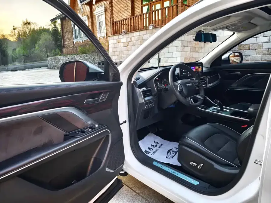 Haval H6 Haval H6 2023 National Fashion Edition 1.5T Automatic Urban Edition 2022 — миниатюра 3