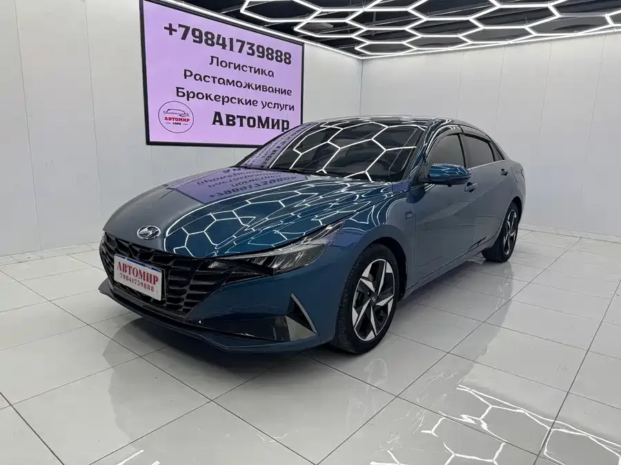 Hyundai Elantra 2023
