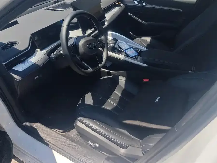 Geely Xingrui Xingrui 2025 Dongfangyao 1.5TD Kunlun Edition 2025 — миниатюра 3