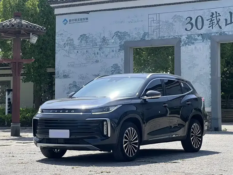 Exeed TXL Xingtu Lingyun 2023 400T 4WD Star Edition 2022 — фото 1, купить с доставкой в Москву
