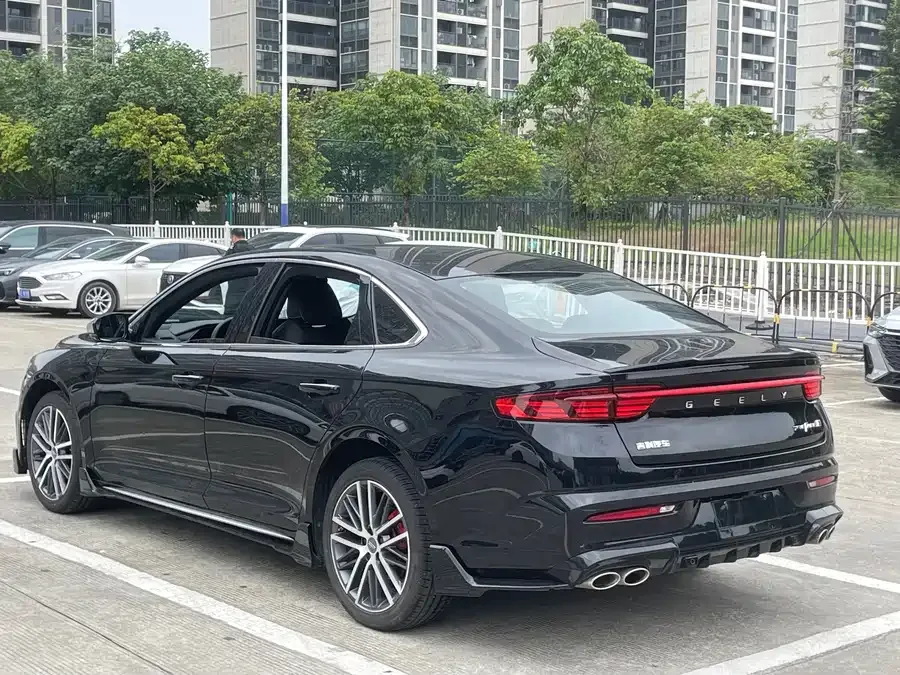 Geely Xingrui Xingrui 2023 1.5TD Kunlun Edition 2023 — миниатюра 3
