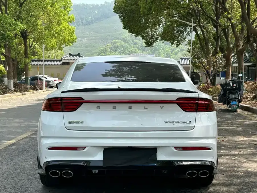 Geely Xingrui Xingrui 2023 2.0TD only available in green version 2024 — миниатюра 2