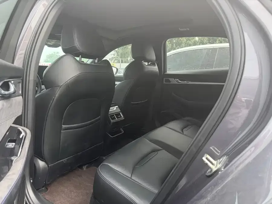 Geely Xingrui Xingrui 2024 2.0TD Qingyun Edition 2024 — миниатюра 4