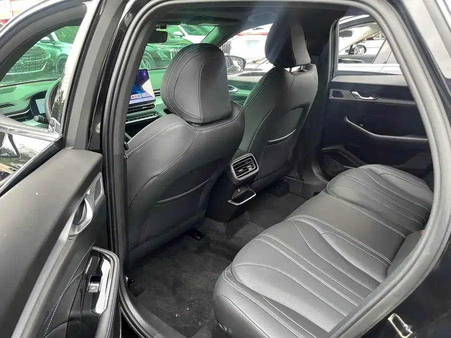 Geely Xingrui Xingrui 2025 Dongfangyao 1.5TD Jinghong Edition 2025 — миниатюра 2