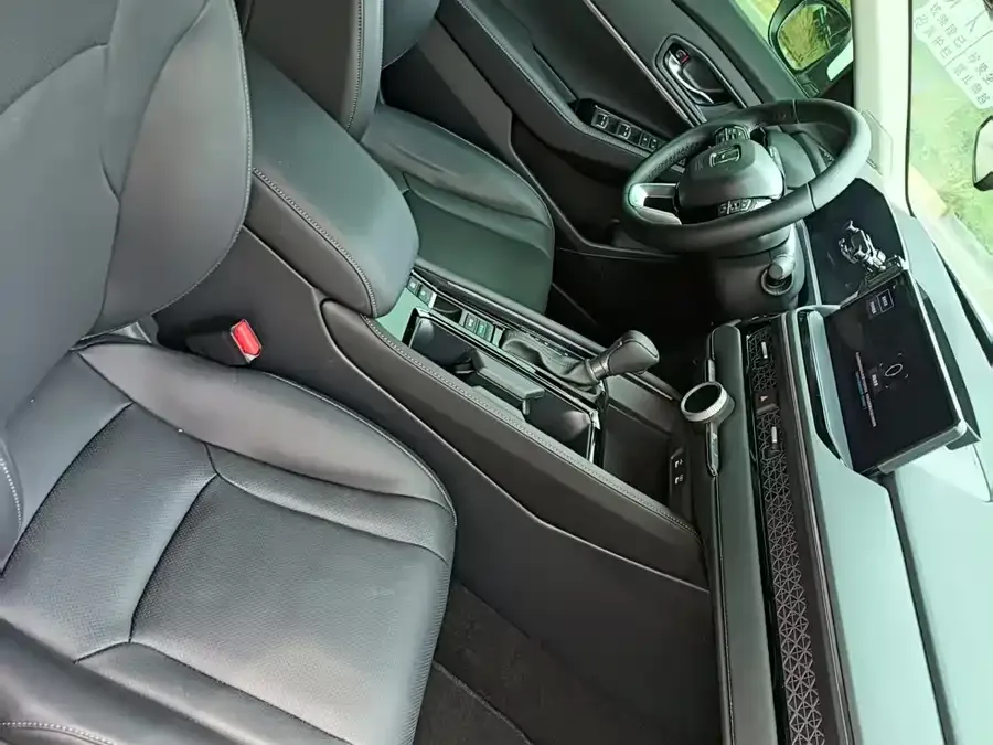 Honda Accord Accord 2023 260TURBO Excellence Edition 2023 — миниатюра 3