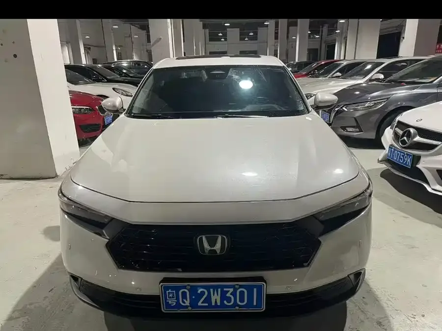 Honda Accord Accord 2023 260TURBO Smart Edition 2023 — миниатюра 4