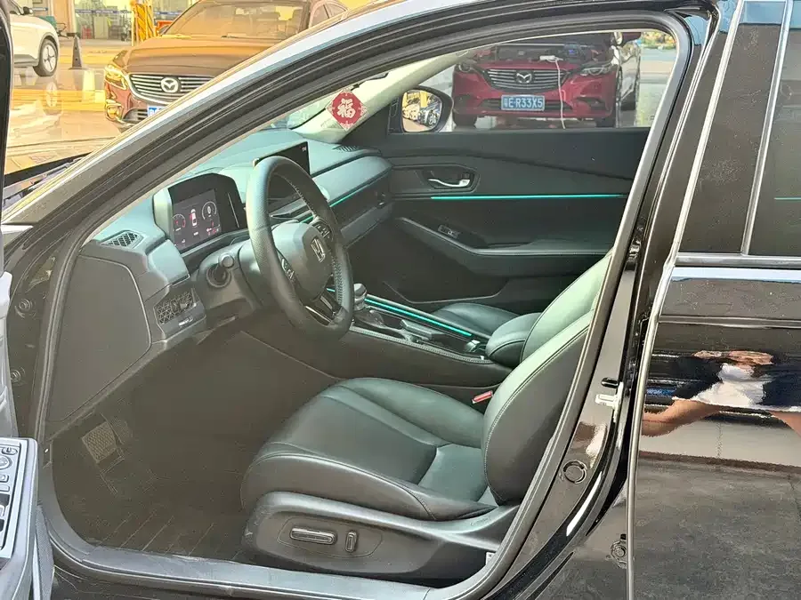 Honda Accord Accord 2023 260TURBO Smart Edition 2023 — миниатюра 3