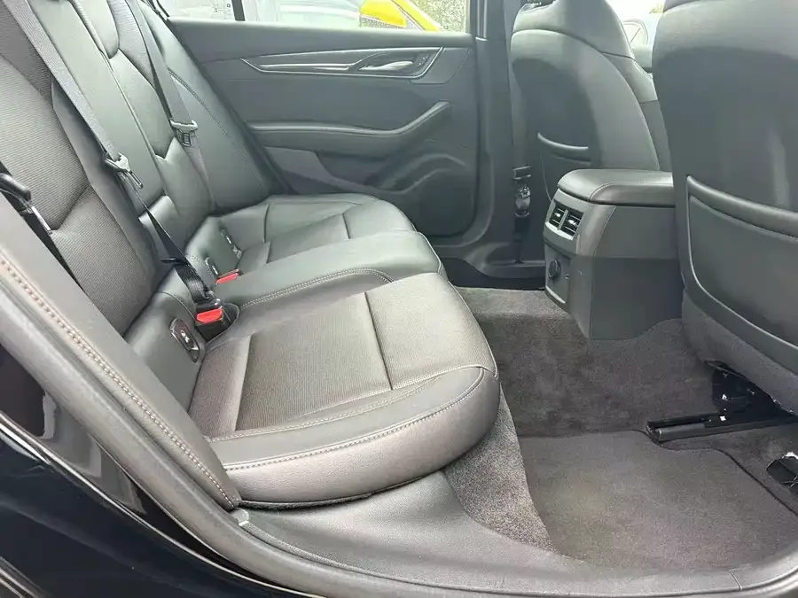 Cadillac CT5 2024 28T Platinum Type 2023 — миниатюра 3