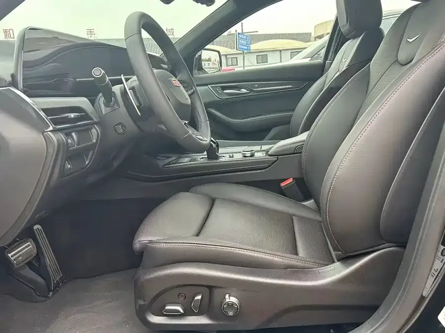 Cadillac CT5 2024 28T Platinum Type 2023 — миниатюра 4