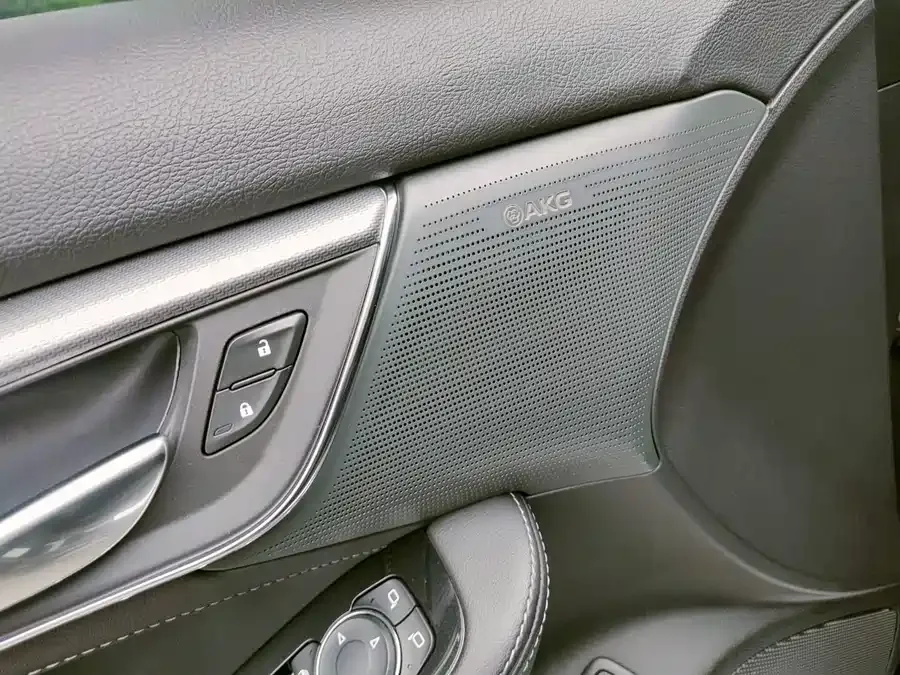 Cadillac CT5 2024 28T Luxury Pro 2024 — миниатюра 5