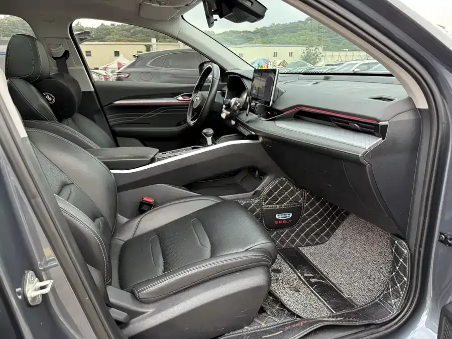 Geely Xingrui Xingrui 2023 2.0TD Luxury 2023 — миниатюра 4